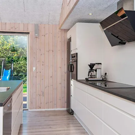 Holiday home Liii *