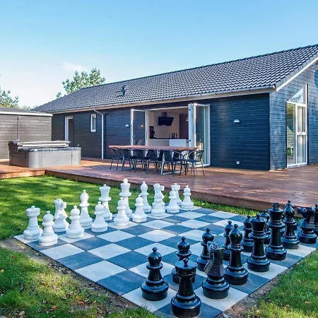 Liii Holiday home *